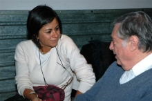 La giornalista di France Express, Kelly Velasquez, con il membro della Giuria e produttore, Gian Vittorio Baldi